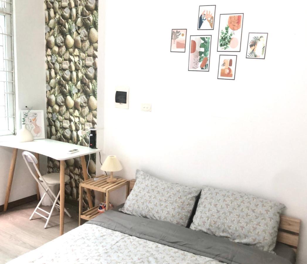 Mika Homestay Simple & Cozy Hanoi Zewnętrze zdjęcie